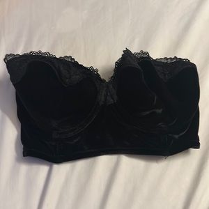 Black velvet beautiful crop top